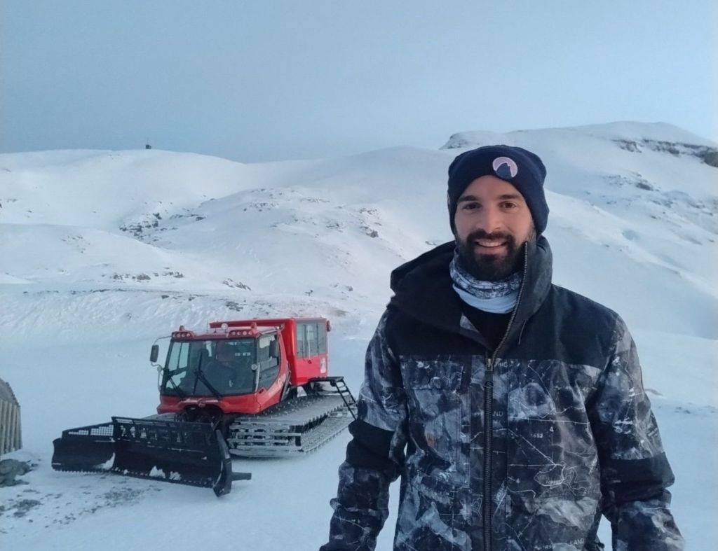 Sunset Boulevard à La Pierre Saint-Martin en famille : une balade en dameuse au coucher du soleil&nbsp;!